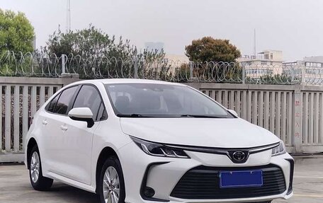 Toyota Corolla, 2023 год, 1 398 000 рублей, 3 фотография