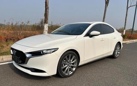 Mazda 3, 2021 год, 1 500 898 рублей, 2 фотография