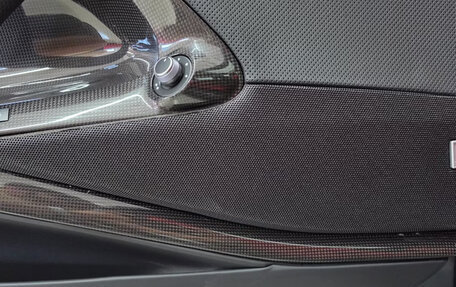 Ferrari 812, 2024 год, 67 000 000 рублей, 11 фотография