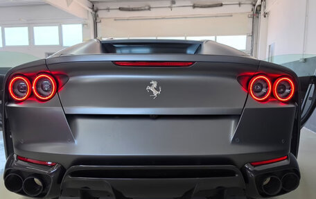 Ferrari 812, 2024 год, 67 000 000 рублей, 9 фотография
