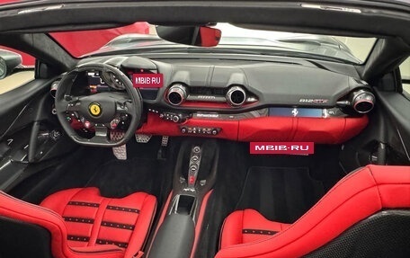 Ferrari 812, 2024 год, 67 000 000 рублей, 17 фотография