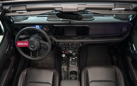 Jeep Wrangler, 2025 год, 7 990 000 рублей, 33 фотография