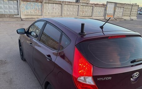 Hyundai Solaris II рестайлинг, 2013 год, 600 000 рублей, 11 фотография