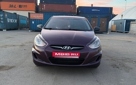 Hyundai Solaris II рестайлинг, 2013 год, 600 000 рублей, 2 фотография