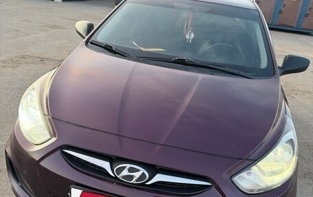 Hyundai Solaris II рестайлинг, 2013 год, 600 000 рублей, 7 фотография