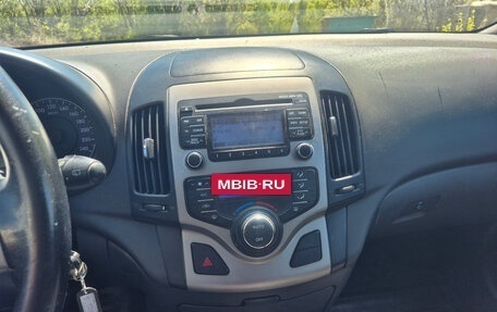 Hyundai i30 I, 2010 год, 690 000 рублей, 4 фотография