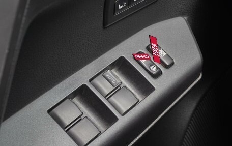 Toyota RAV4, 2017 год, 2 835 000 рублей, 26 фотография