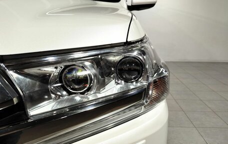 Toyota Land Cruiser 200, 2016 год, 5 600 000 рублей, 8 фотография