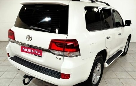 Toyota Land Cruiser 200, 2016 год, 5 600 000 рублей, 4 фотография