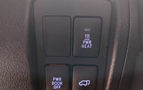 Toyota Land Cruiser 200, 2016 год, 5 600 000 рублей, 17 фотография