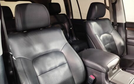 Toyota Land Cruiser 200, 2016 год, 5 600 000 рублей, 23 фотография