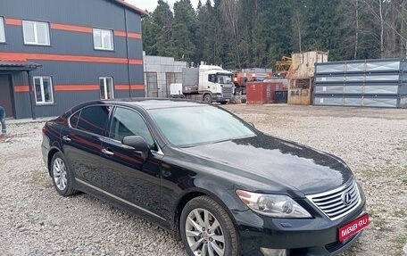 Lexus LS IV, 2010 год, 2 000 000 рублей, 1 фотография