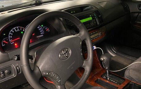 Toyota Camry V40, 2005 год, 910 000 рублей, 4 фотография