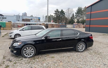 Lexus LS IV, 2010 год, 2 000 000 рублей, 4 фотография