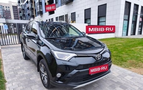 Toyota RAV4, 2016 год, 2 399 000 рублей, 3 фотография