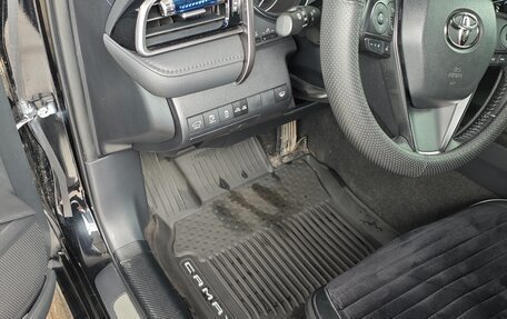 Toyota Camry, 2021 год, 3 300 000 рублей, 24 фотография