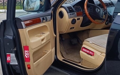 Volkswagen Touareg III, 2005 год, 900 000 рублей, 20 фотография