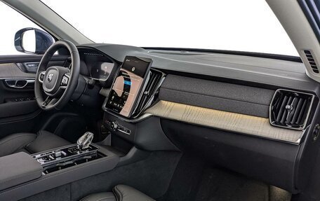 Volvo XC90 II рестайлинг, 2025 год, 10 400 000 рублей, 9 фотография