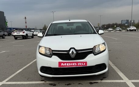 Renault Logan II, 2017 год, 750 000 рублей, 2 фотография