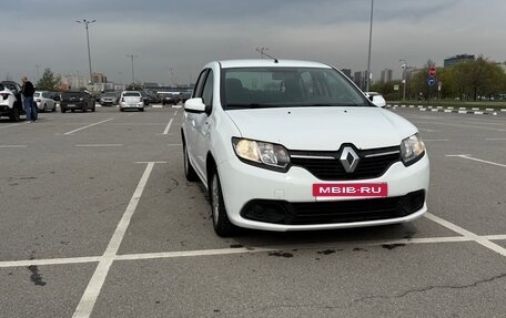 Renault Logan II, 2017 год, 750 000 рублей, 3 фотография