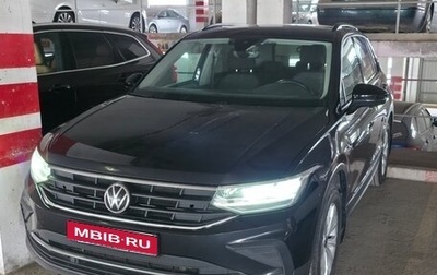 Volkswagen Tiguan II, 2021 год, 3 700 000 рублей, 1 фотография