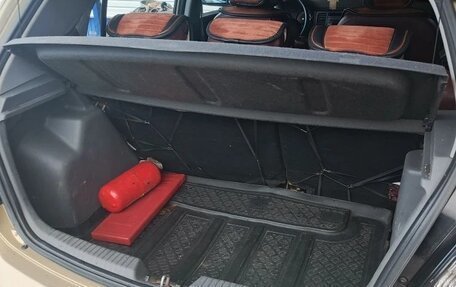 KIA Rio II, 2011 год, 500 000 рублей, 9 фотография
