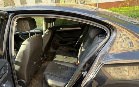 Volkswagen Passat B8 рестайлинг, 2016 год, 1 800 000 рублей, 1 фотография
