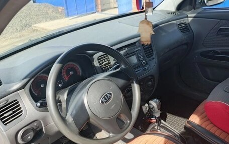 KIA Rio II, 2011 год, 500 000 рублей, 13 фотография