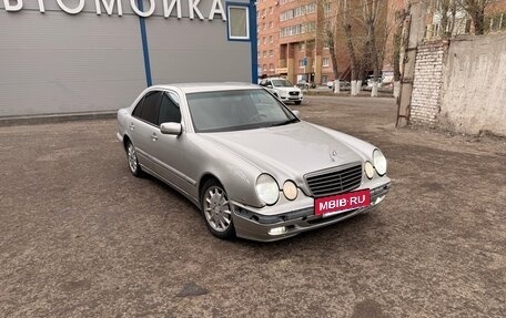 Mercedes-Benz E-Класс, 2000 год, 390 000 рублей, 6 фотография