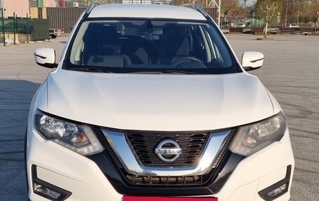 Nissan Rogue II, 2017 год, 1 900 000 рублей, 3 фотография