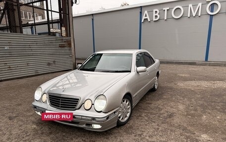 Mercedes-Benz E-Класс, 2000 год, 390 000 рублей, 9 фотография