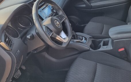 Nissan Rogue II, 2017 год, 1 900 000 рублей, 13 фотография