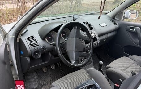 Volkswagen Polo III рестайлинг, 2000 год, 200 000 рублей, 4 фотография