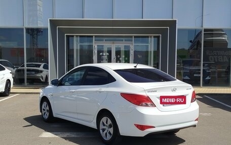 Hyundai Solaris II рестайлинг, 2015 год, 1 090 000 рублей, 7 фотография