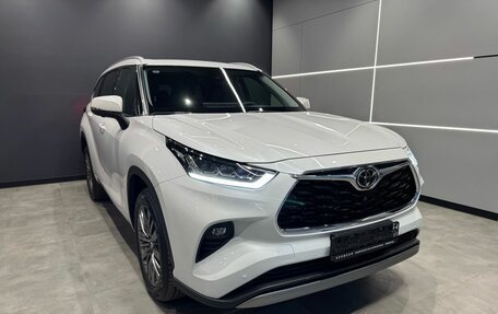 Toyota Highlander, 2026 год, 5 750 000 рублей, 3 фотография