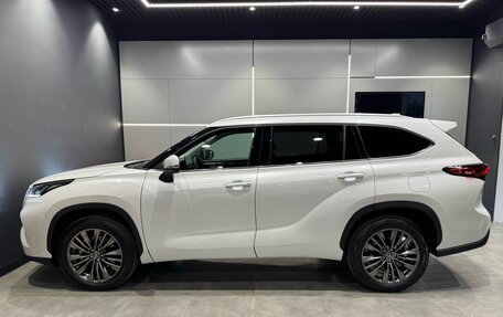Toyota Highlander, 2026 год, 5 750 000 рублей, 8 фотография