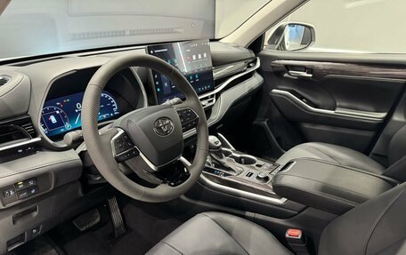 Toyota Highlander, 2026 год, 5 750 000 рублей, 23 фотография