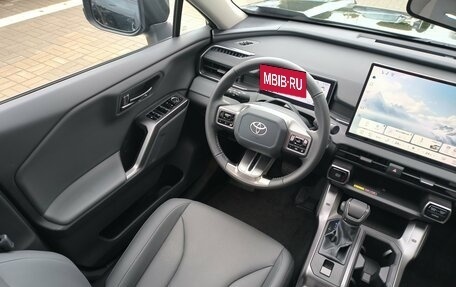Toyota RAV4, 2026 год, 4 440 000 рублей, 21 фотография
