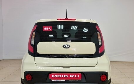 KIA Soul II рестайлинг, 2017 год, 1 650 000 рублей, 5 фотография