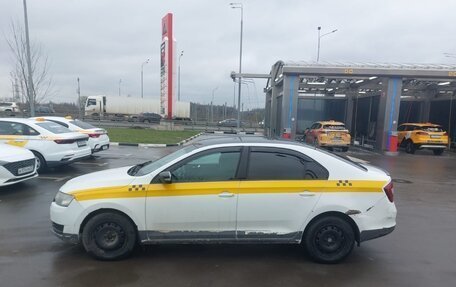 Skoda Rapid I, 2018 год, 440 000 рублей, 3 фотография