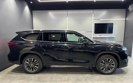 Toyota Highlander, 2026 год, 5 750 000 рублей, 4 фотография