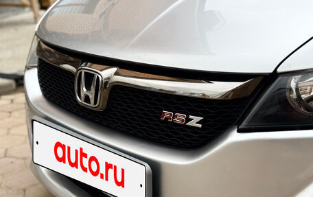 Honda Stream II, 2009 год, 940 000 рублей, 12 фотография