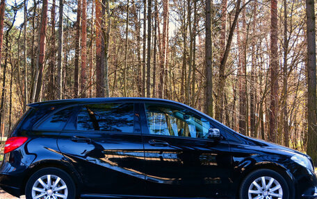 Mercedes-Benz B-Класс, 2013 год, 900 000 рублей, 3 фотография