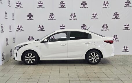 KIA Rio IV, 2021 год, 1 689 000 рублей, 8 фотография