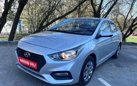 Hyundai Solaris II рестайлинг, 2017 год, 1 050 000 рублей, 2 фотография