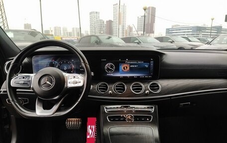 Mercedes-Benz E-Класс, 2018 год, 2 649 000 рублей, 27 фотография