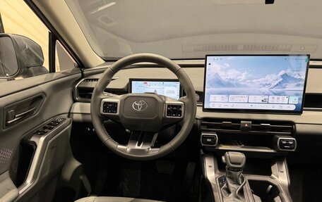 Toyota RAV4, 2026 год, 4 750 000 рублей, 13 фотография