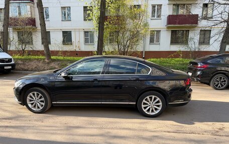 Volkswagen Passat B8 рестайлинг, 2016 год, 1 800 000 рублей, 8 фотография
