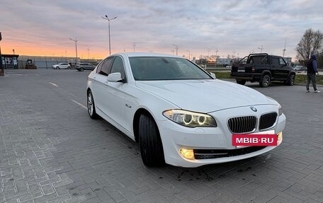 BMW 5 серия, 2012 год, 1 550 000 рублей, 2 фотография