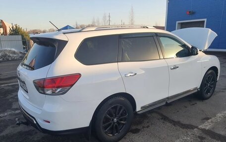 Nissan Pathfinder, 2015 год, 2 100 000 рублей, 5 фотография